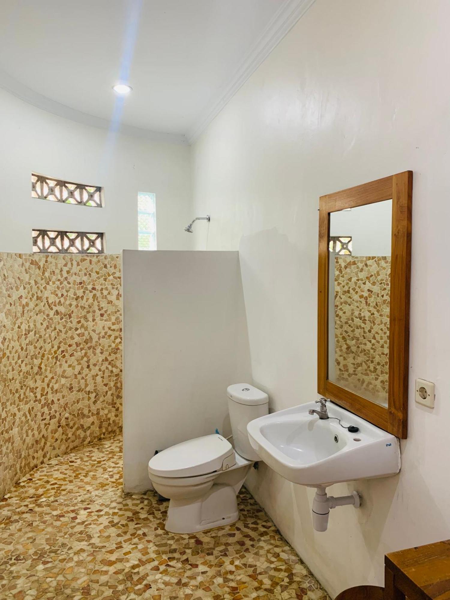 Villa Bougenville Yogyakarta Luaran gambar